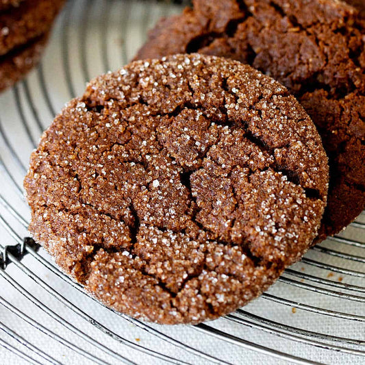 Chewy Molasses Cookies