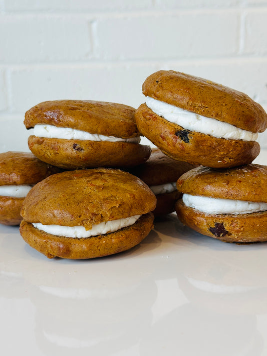 Carrot Cake Whoopie Pies